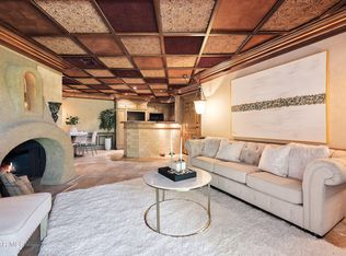 697 Sutton Crest Trl UNIT 109, Oak Park, CA 91377