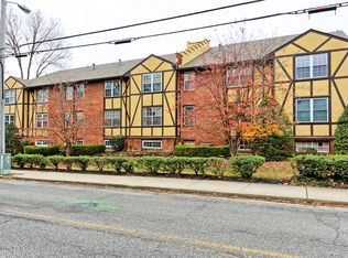 2300 Dundee Rd APT 16, Louisville, KY