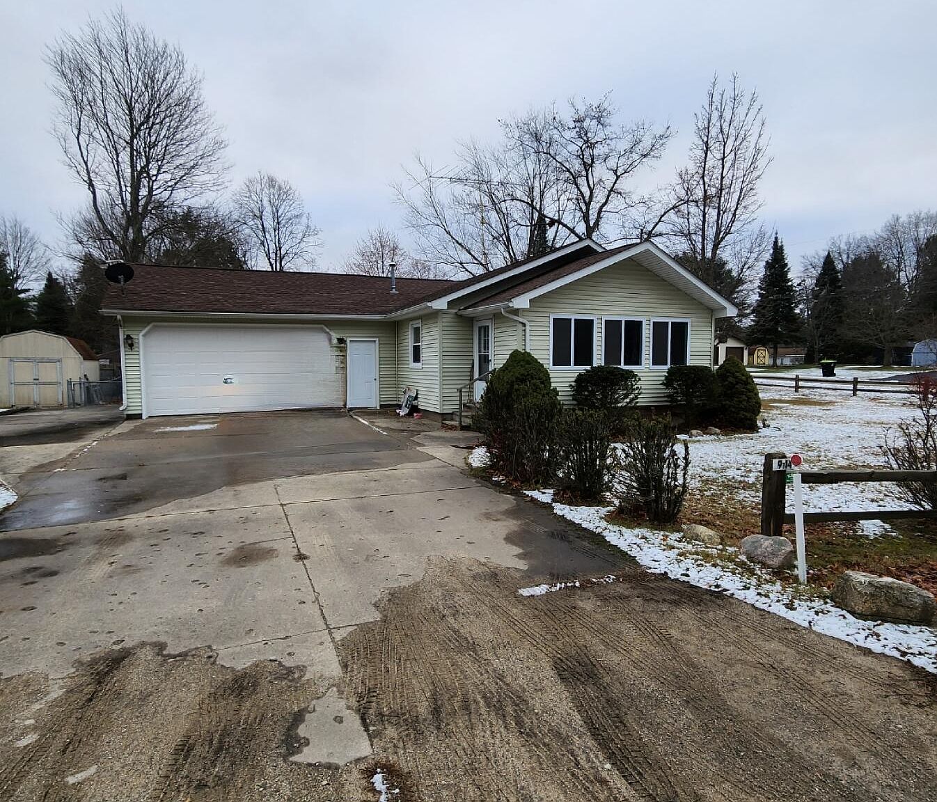 9114 W Airport Rd, Saint Helen, MI 48656 Zillow