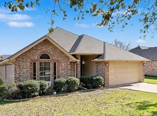 212 Turner St, Roanoke, TX 76262