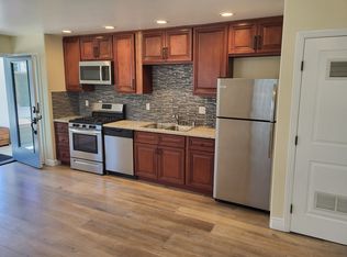 3282 Winkle Ave, Santa Cruz, CA 95065