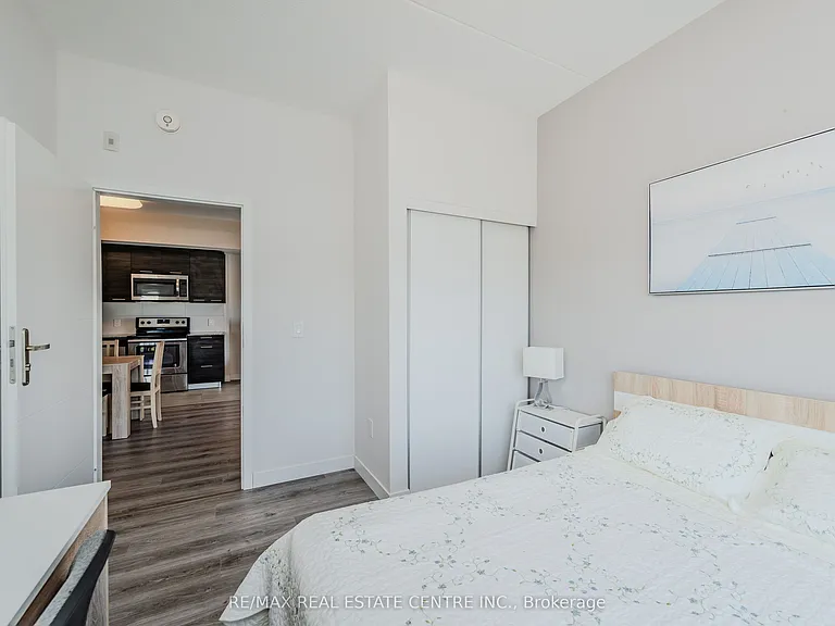 251 Hemlock St #707 — Photo 11