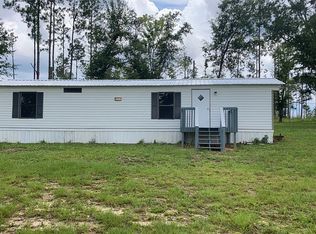 7817 Lake Seminole Rd, Sneads, FL 32460