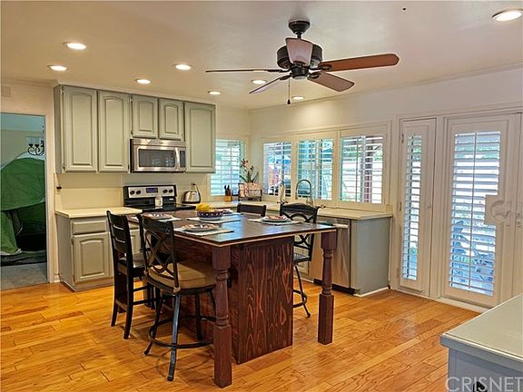 4th image of 25623 Bellerive Dr