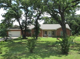 9997 Hickory Hollow Rd, Shawnee, OK 74804