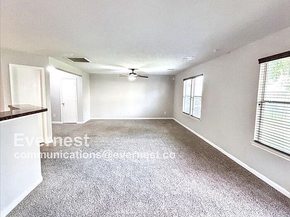 5th image of 10618 Kentington Oak Dr