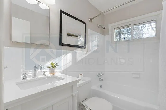 2532 Parkwood Dr — Photo 17
