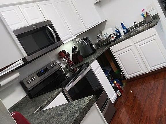 2nd image of 303 Hillcrest Ave