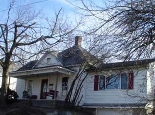 434 North St, Clinton, IN 47842