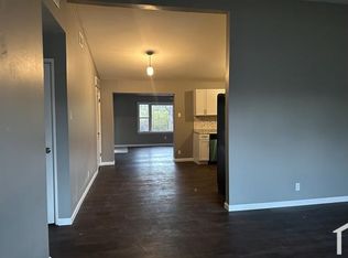 1885 Thunderbird Ave, Florissant, MO