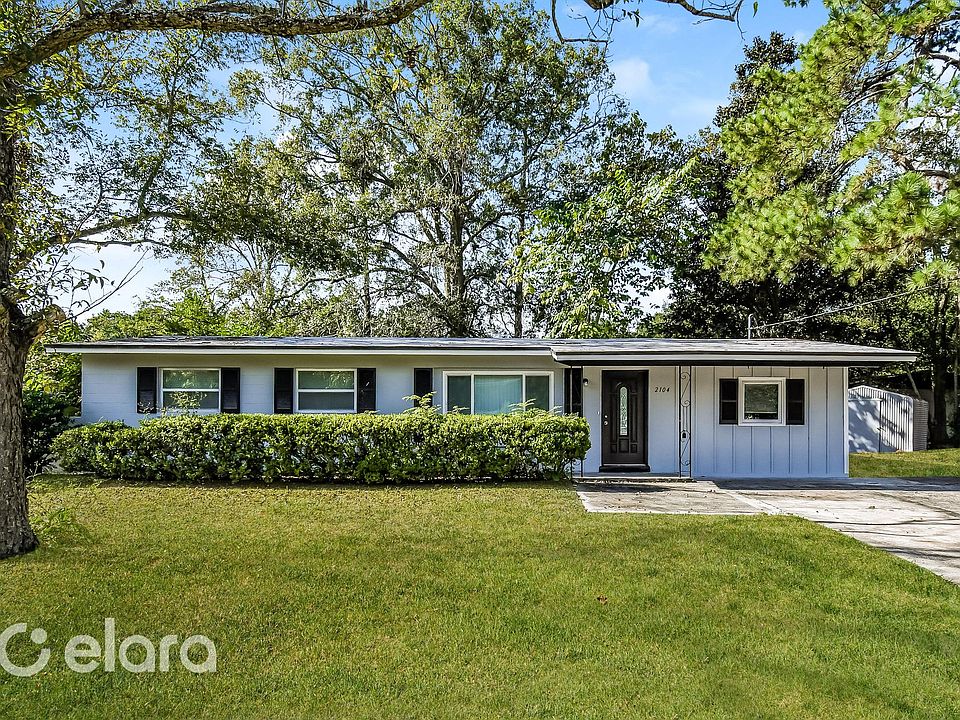 1st image of 2104 La Valle Dr