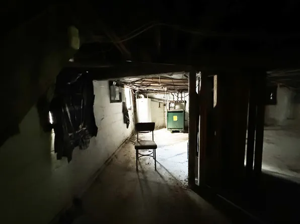 251 Amherst Street image 20 of 22