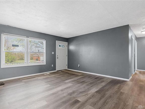 5th image of 1418 Swinger Dr