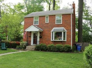 1111 Meurilee Ln, Silver Spring, MD 20901