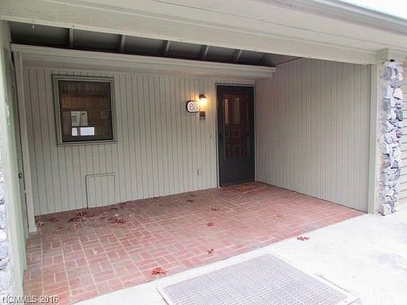 4th image of 251 Carolina Dr APT 8B