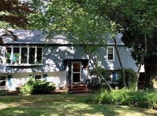 37 N River Dr, Marshfield, MA 02050