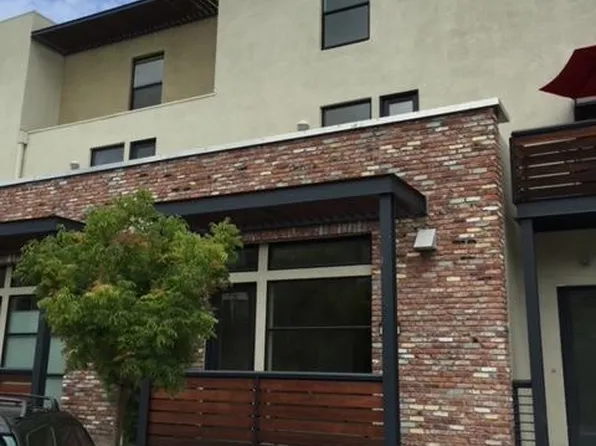 1206 66th St, Oakland, CA 94608