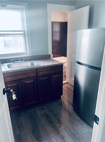 1st image of 695 E 96th St #1