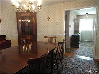 4th image of 407 Berkley St