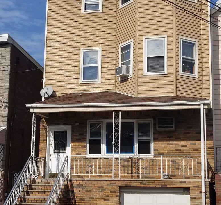 1st image of 19 Andrew St APT 5