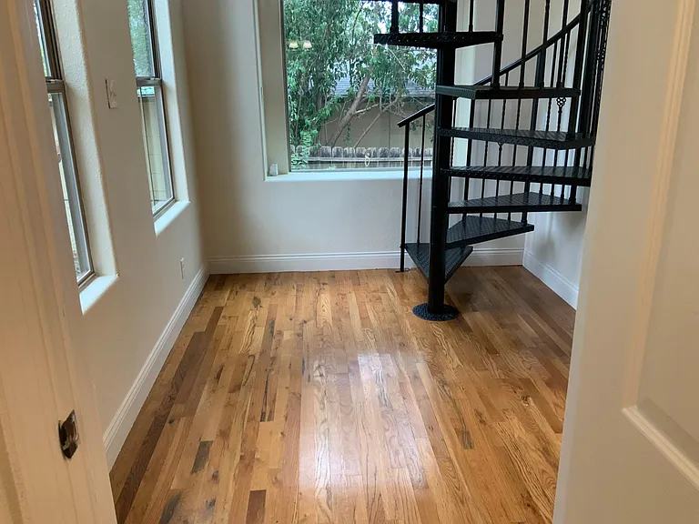 431 Irvington Dr — Photo 27