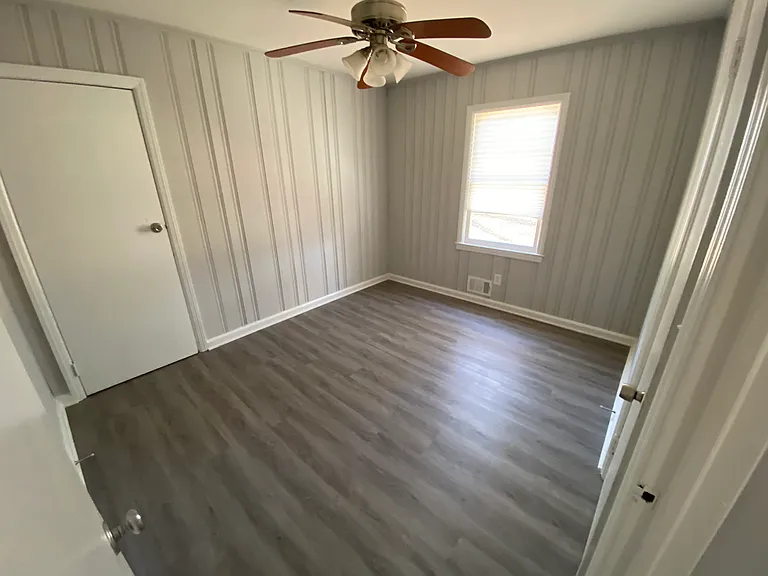 5696 Brenda Dr SW — Photo 10