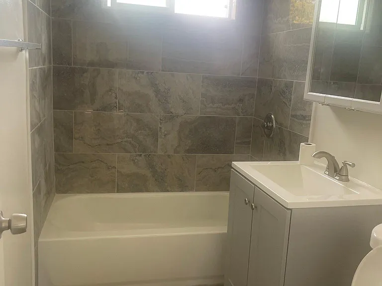 8827 Orchard Ave — Photo 5