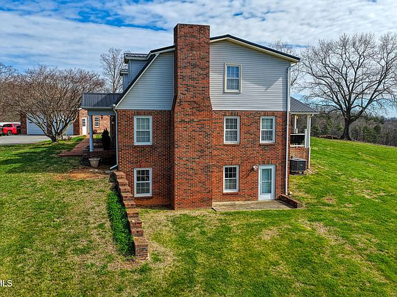 4th image of 271 Willis Rd