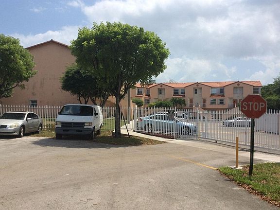 3rd image of 1340 NW 24th Ave #1340