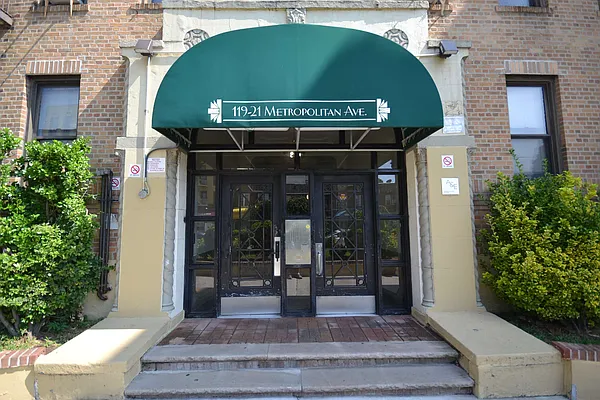 Rented by Silverstein Collection LLC  | media 19