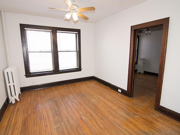 3rd image of 1830 Stevens Ave #14931363