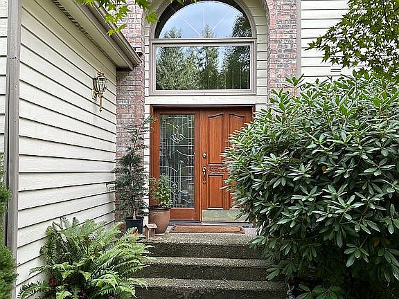 5th image of 3708 25th Avenue Ct E