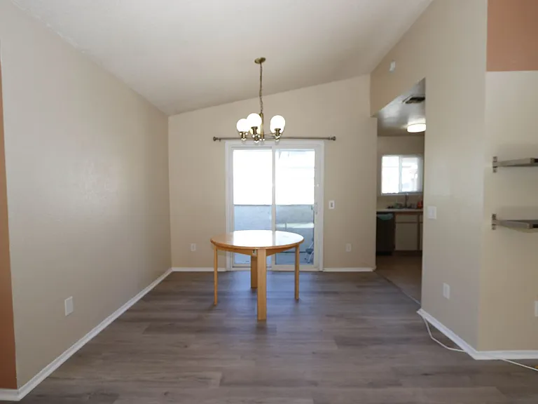 24210 Sylvan Glen Rd #F — Photo 7