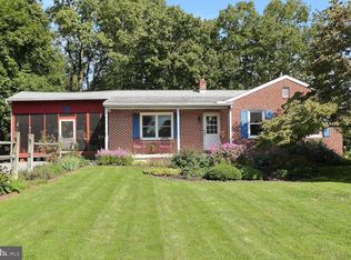 3079 Turnpike Rd, Elizabethtown, PA 17022