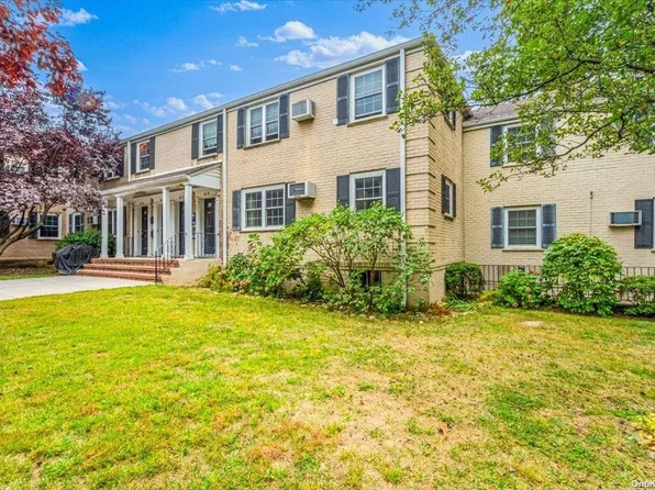 68-19 Springfield Boulevard #A, Oakland Gardens, NY 11364