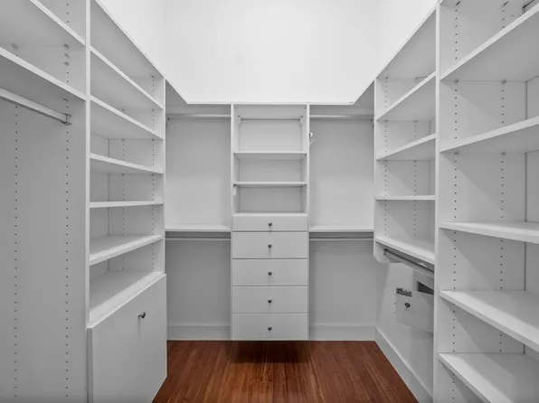 650 Montgomery Street image 28 of 47