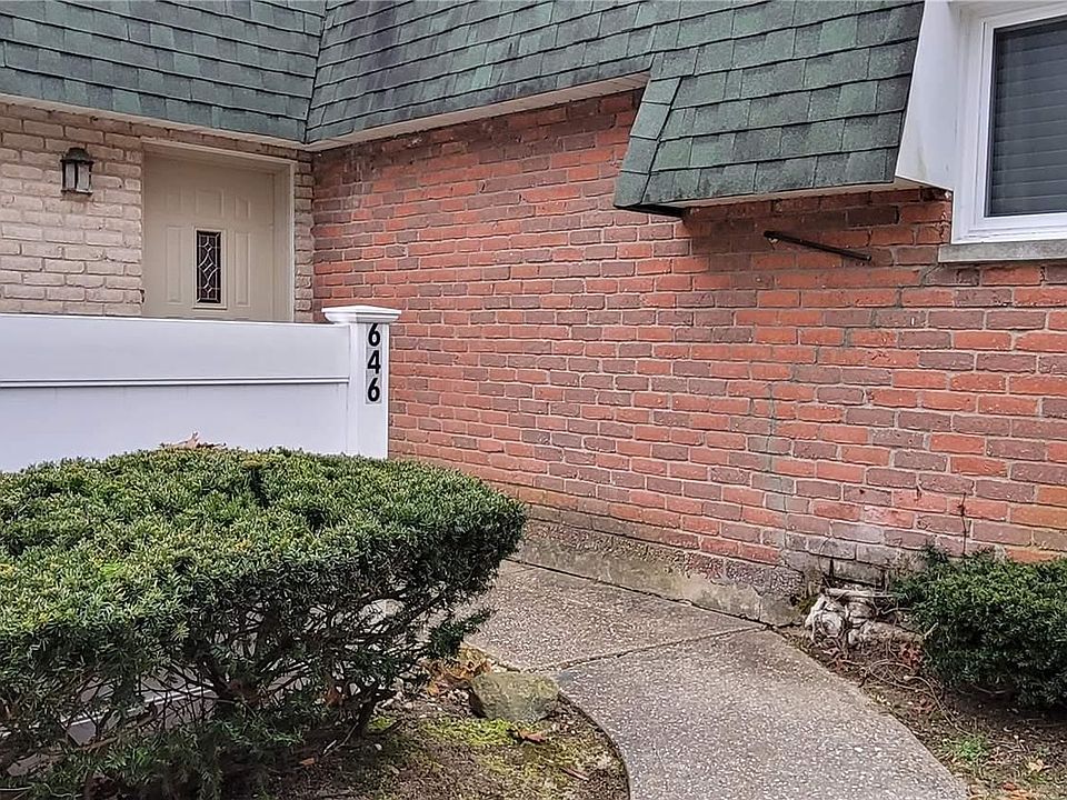 1st image of 646 W End Drive #646