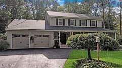 2nd image of 408 Burlingham Rd
