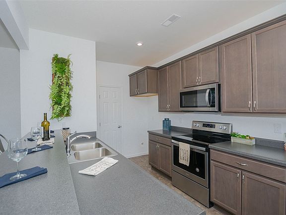 2nd image of 1737 Braeburn Ct #219-B