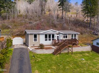 659 N Overlook Loop, Otis, OR 97368