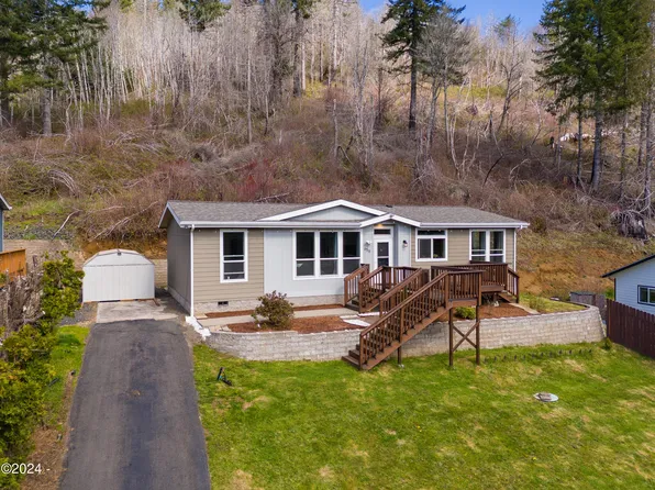 659 N Overlook Loop, Otis, OR 97368
