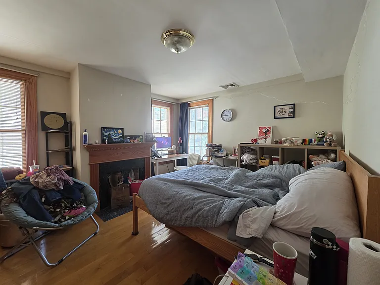 92 Gore St #A — Photo 8