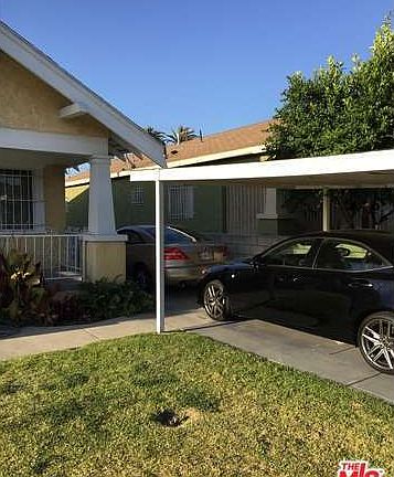 2nd image of 909 W 54th St