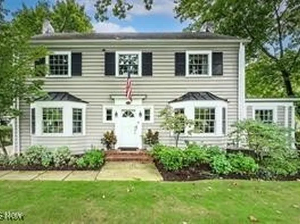 3011 Manchester Rd, Shaker Heights, OH 44122