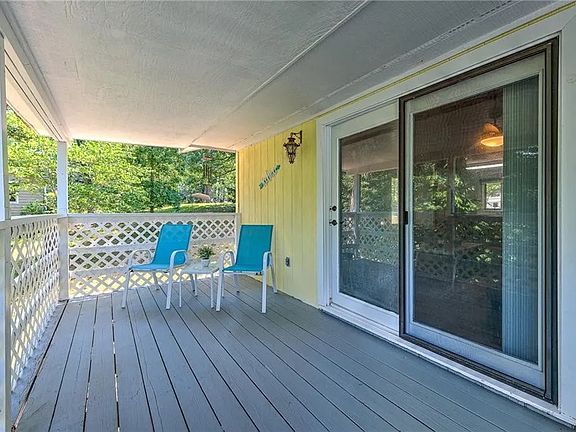 3rd image of 8418 Spruce Dr