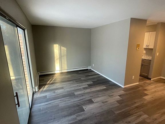 2nd image of 1710 Elder St APT 203
