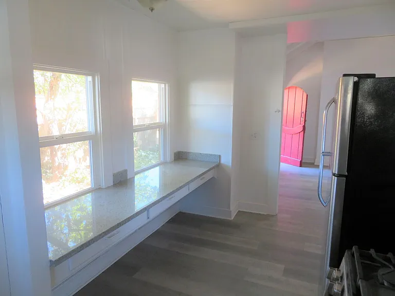 320-328 California St — Photo 55
