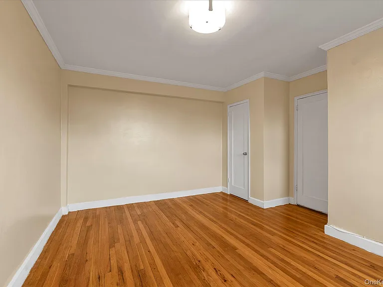 275 Maple Ave #D6 — Photo 10