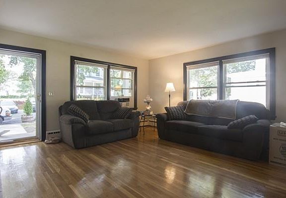 2nd image of 38B Arnold Ave
