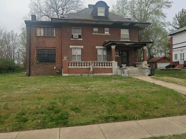 11 Thornby Pl, Saint Louis, MO 63112